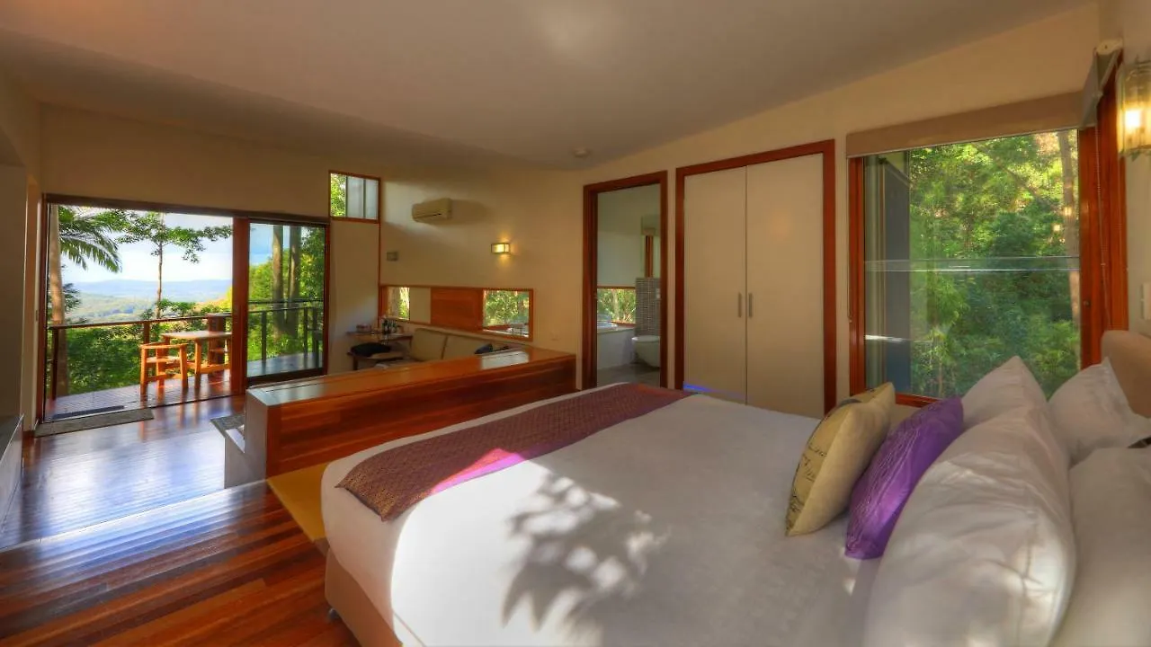 Montville Ocean View Cottages